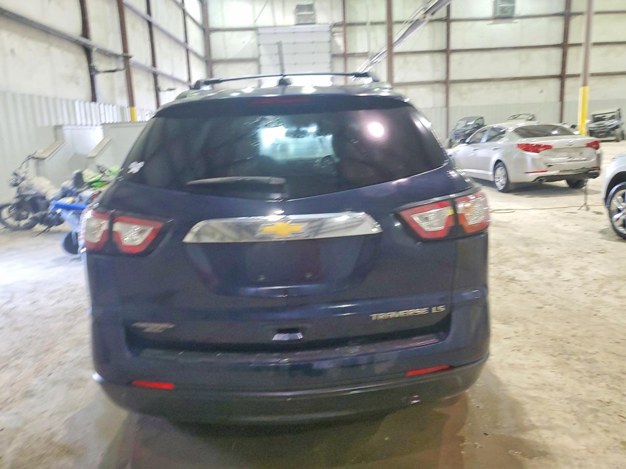 2016 Chevrolet Traverse Ls - Фото 6