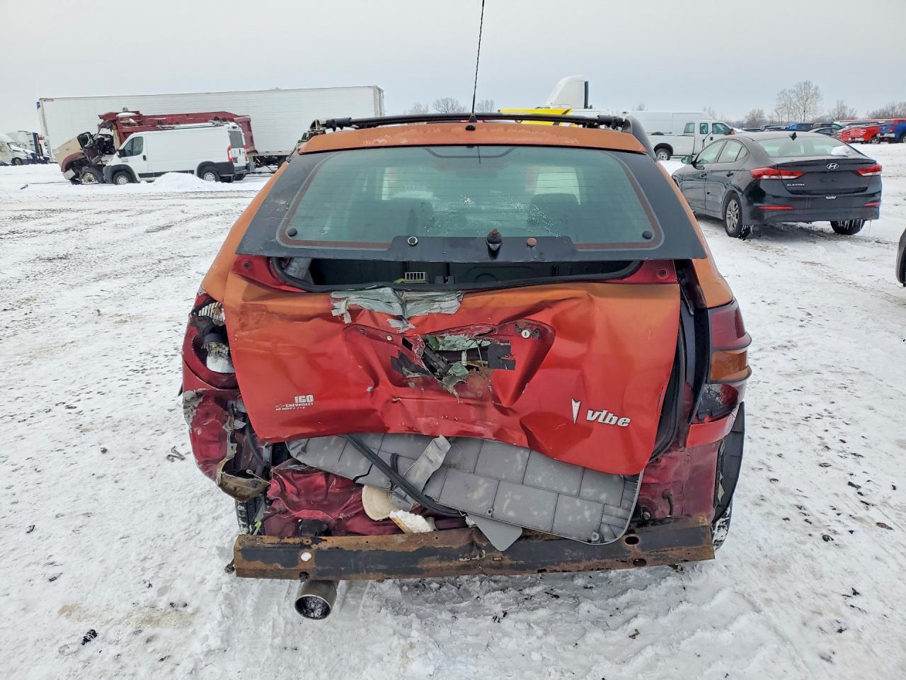 2004 Pontiac Vibe - Фото 6