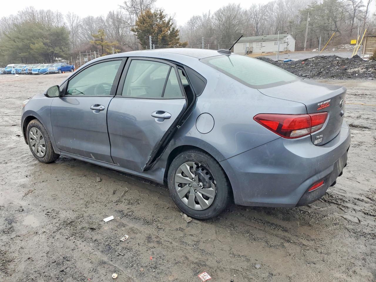 2020 Kia Rio Lx - Фото 2