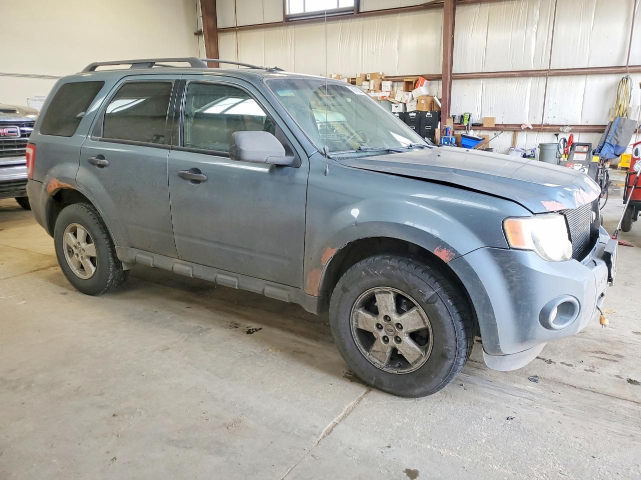 2010 Ford Escape Xlt - Image 4