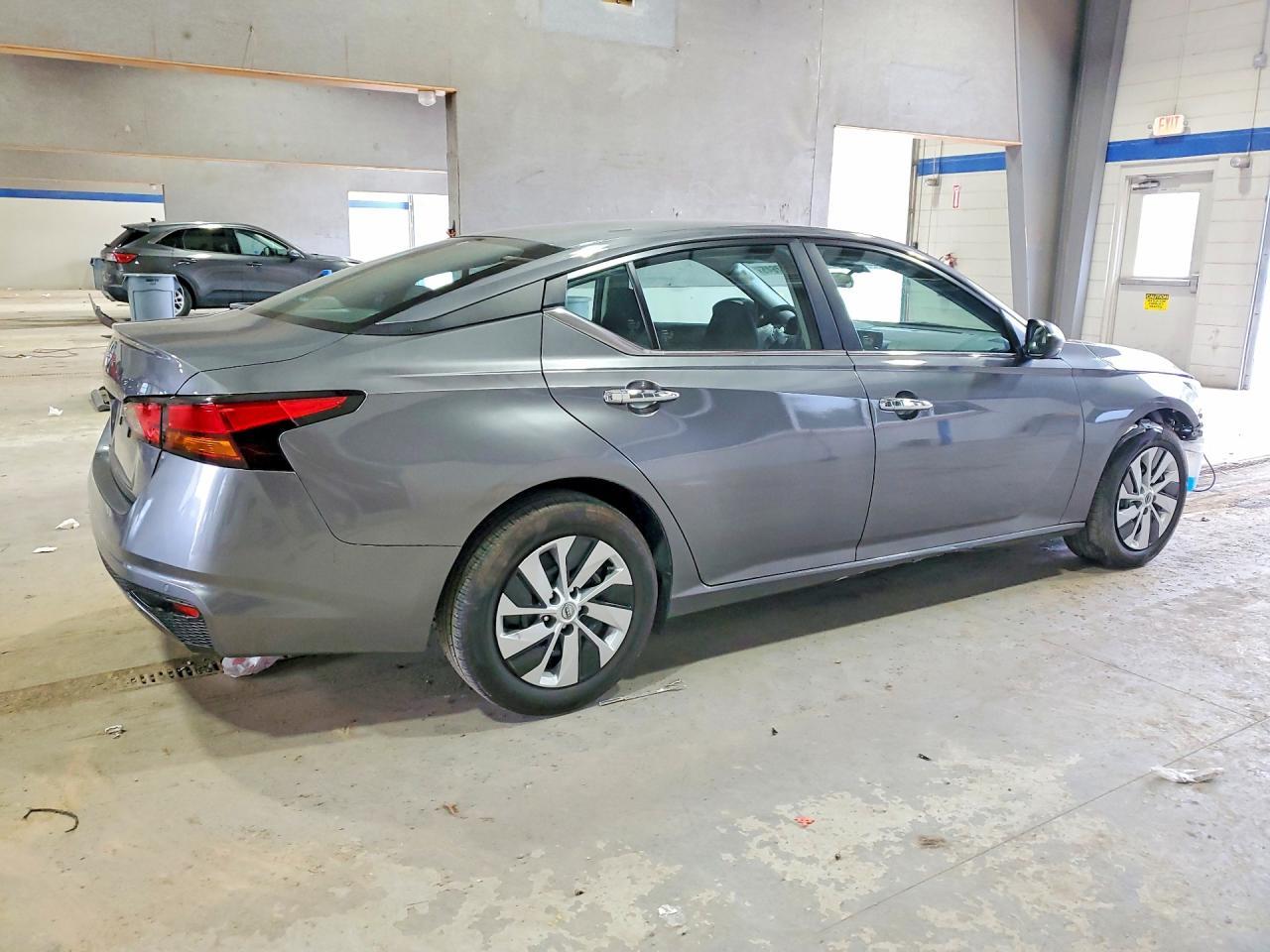 2024 Nissan Altima 2.5 S - Фото 3