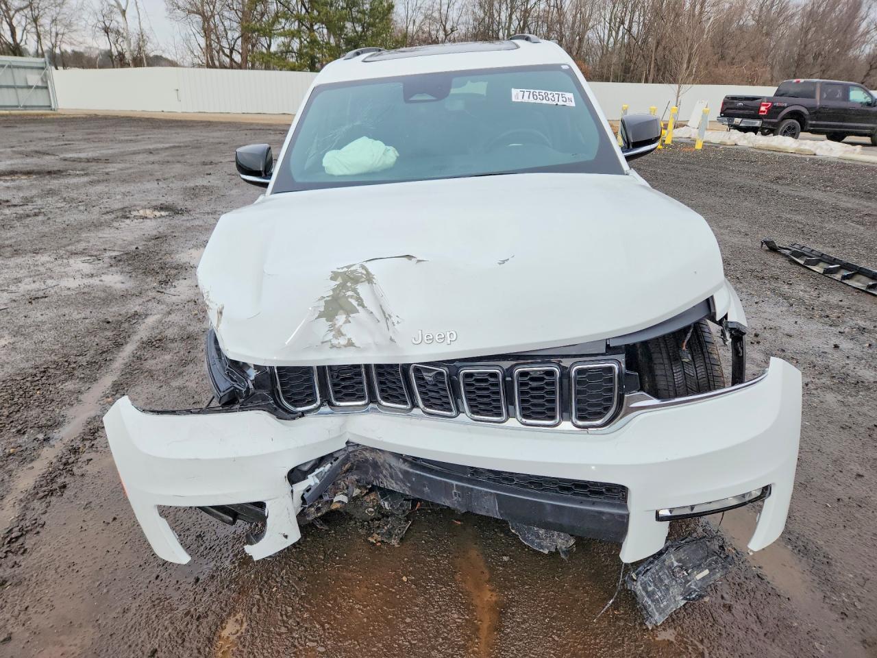 2024 Jeep Grand Cherokee - Image 5