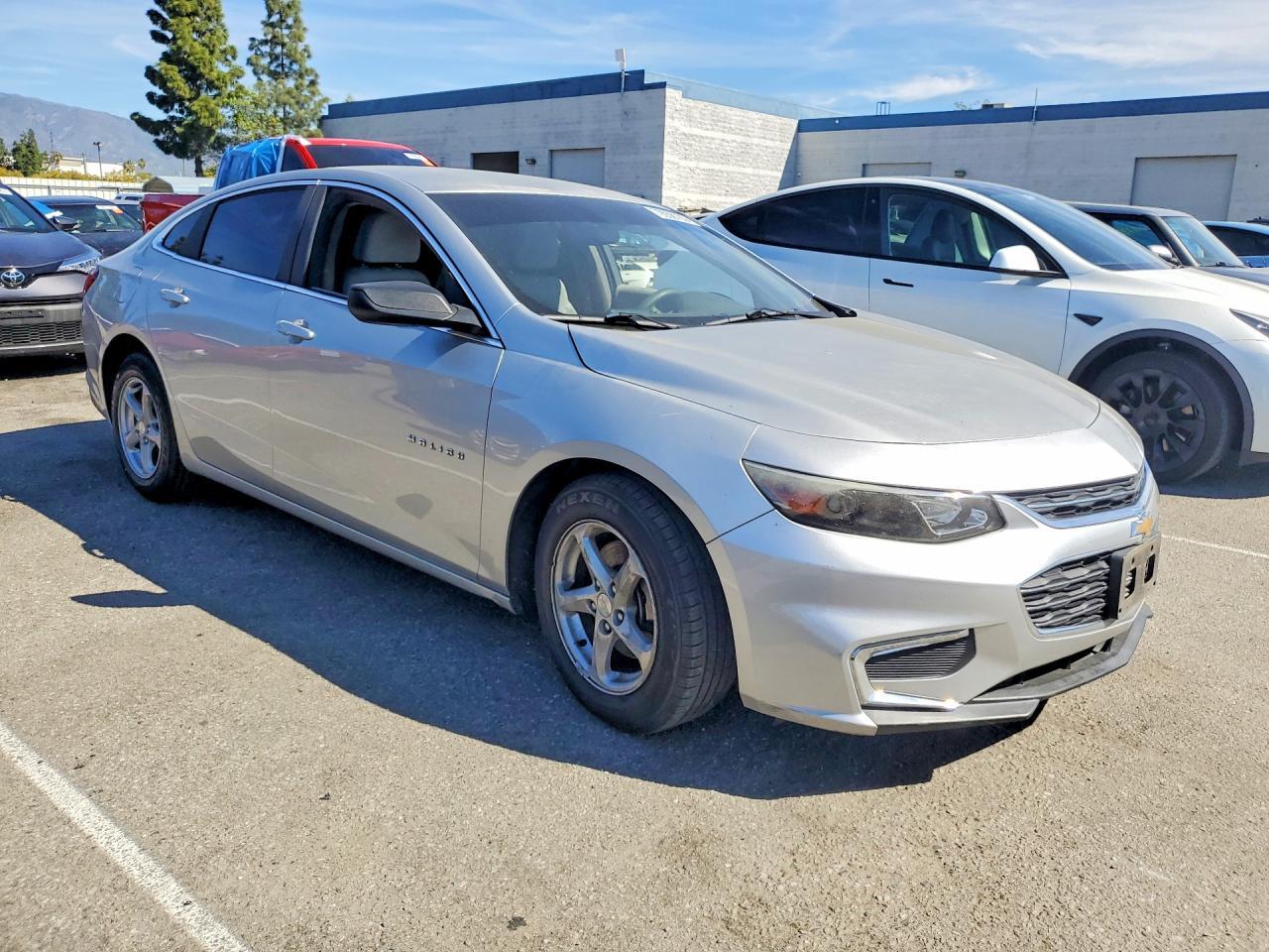 2016 Chevrolet Malibu Ls - Фото 4
