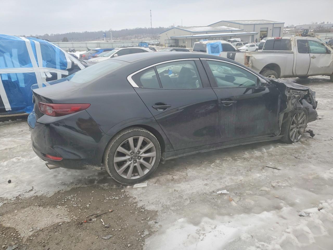 2021 Mazda 3 Select - Image 3