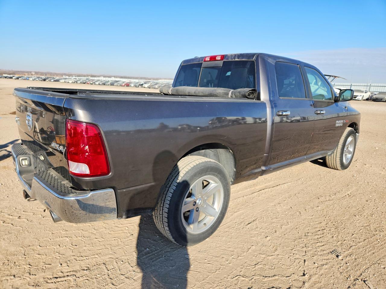 2015 Ram 1500 Slt - Image 3