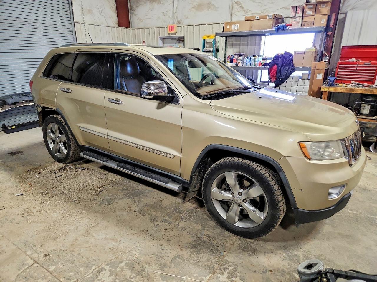 2011 Jeep Grand Cherokee Overland - Фото 4