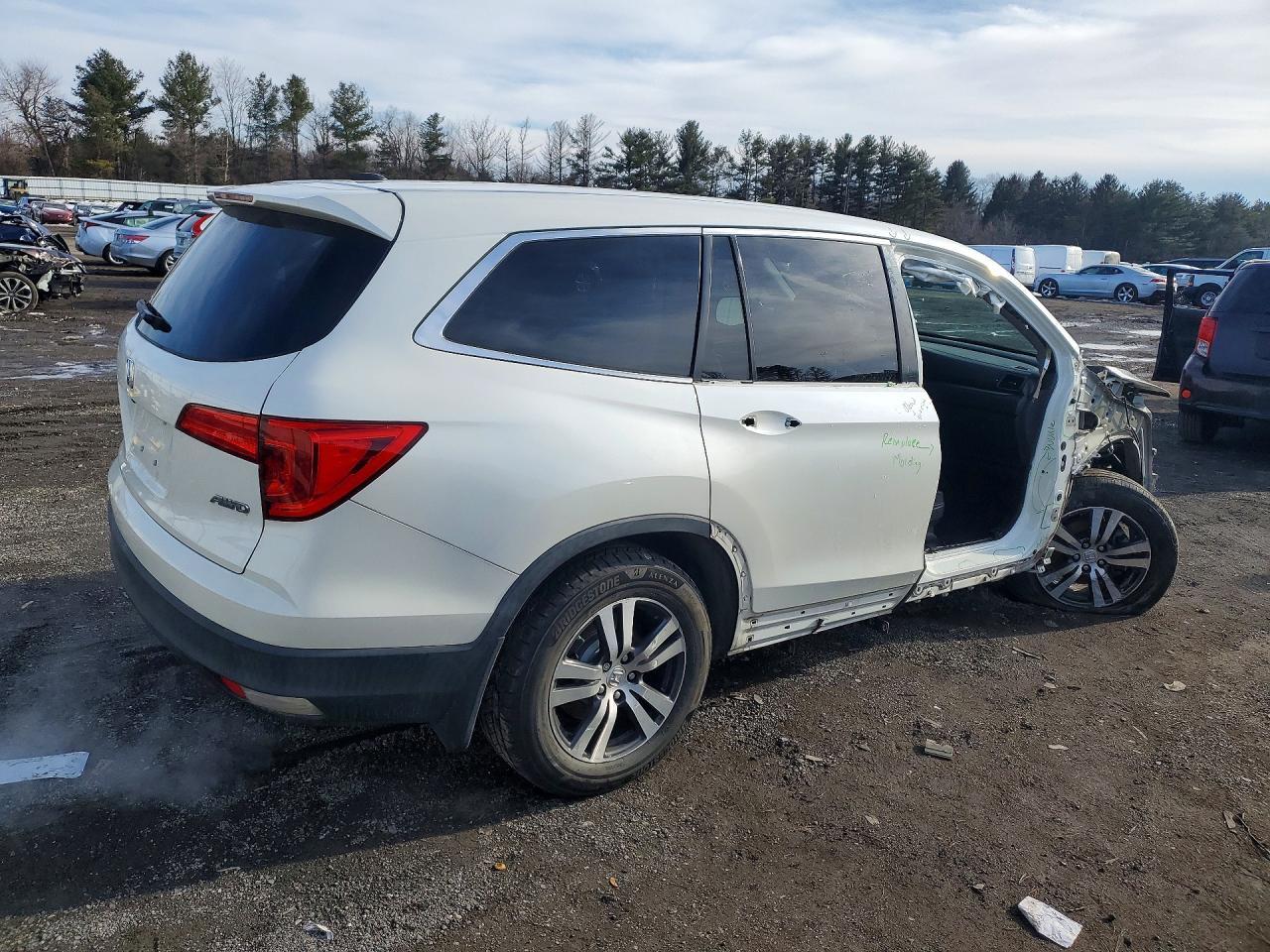2018 Honda Pilot Exl - Image 3