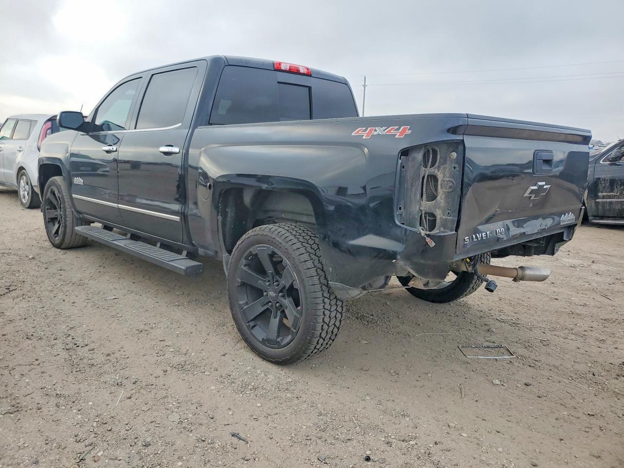 2017 Chevrolet Silverado K1500 High Country - Фото 2