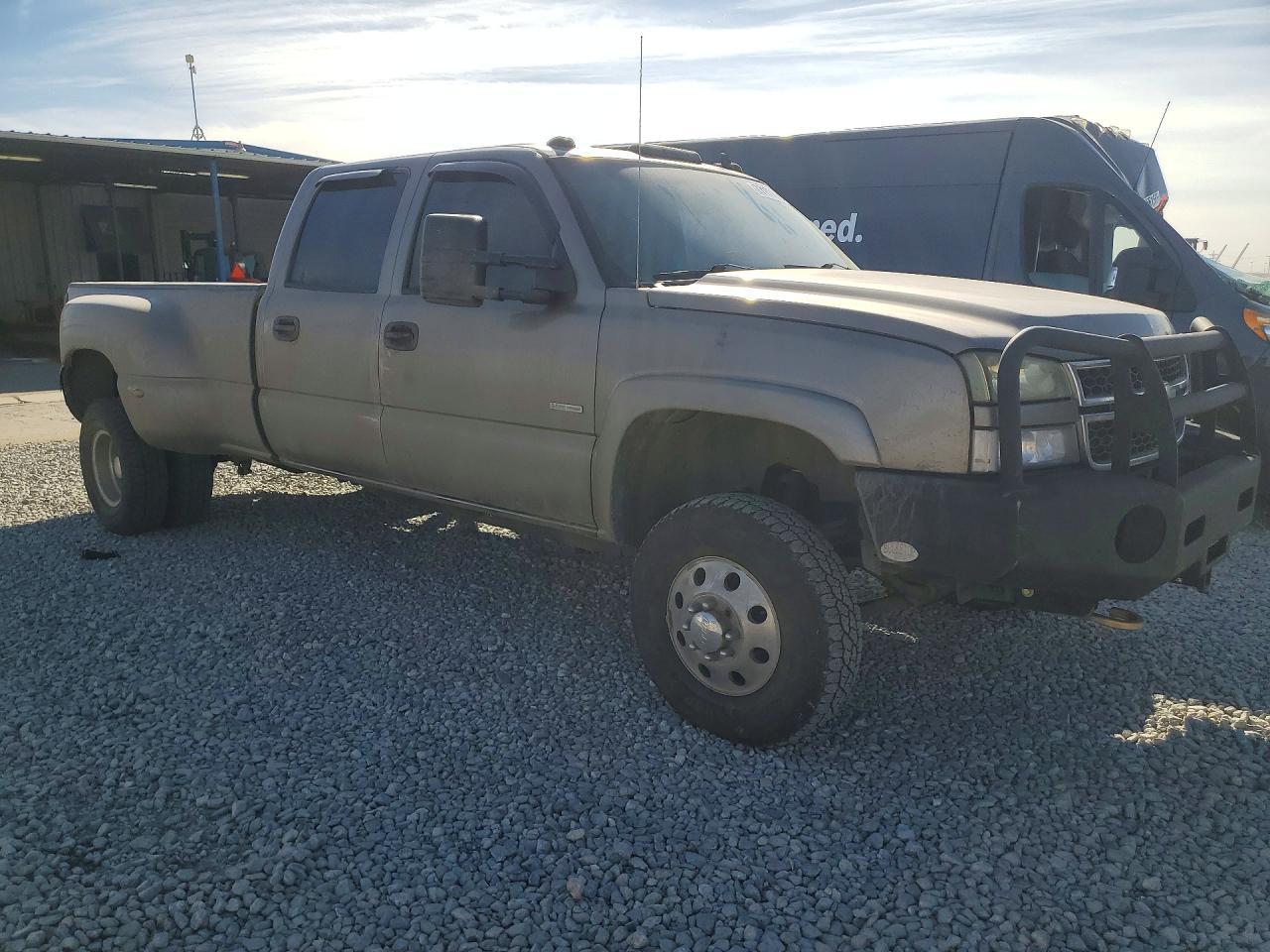 2006 Chev Silverado K3500 - Фото 4