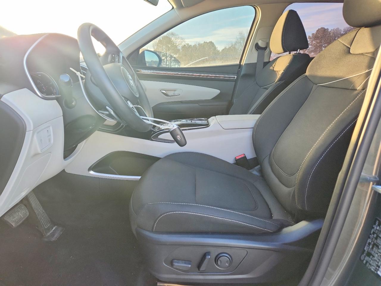 2022 Hyundai Tucson Hybrid Blue - Image 7