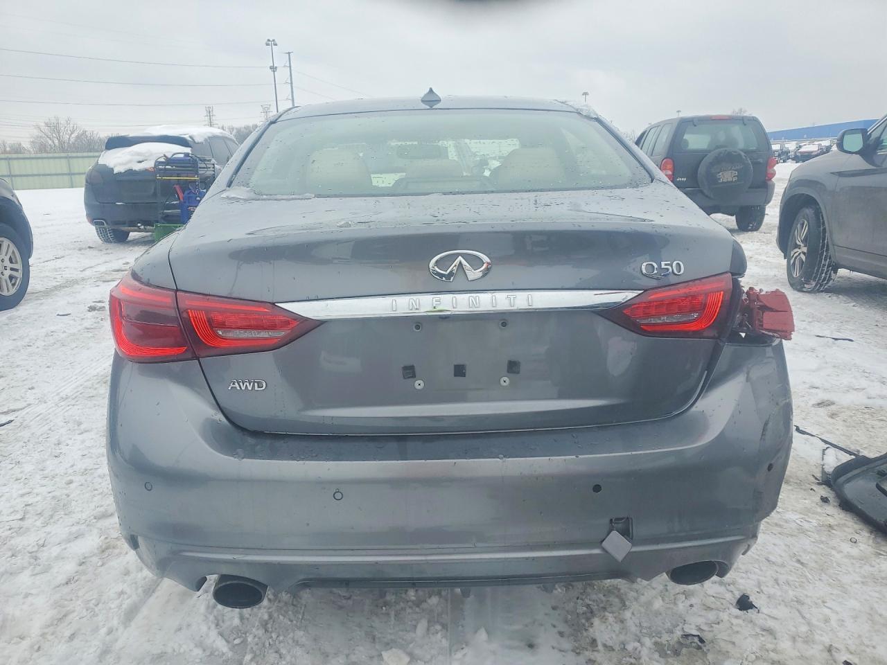 2018 Infiniti Q50 Hybrid Luxe - Фото 6