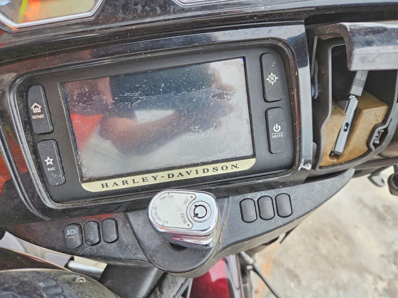 2014 Harley-Davidson Flhtk Electra Glide Ultra Limited - Image 7