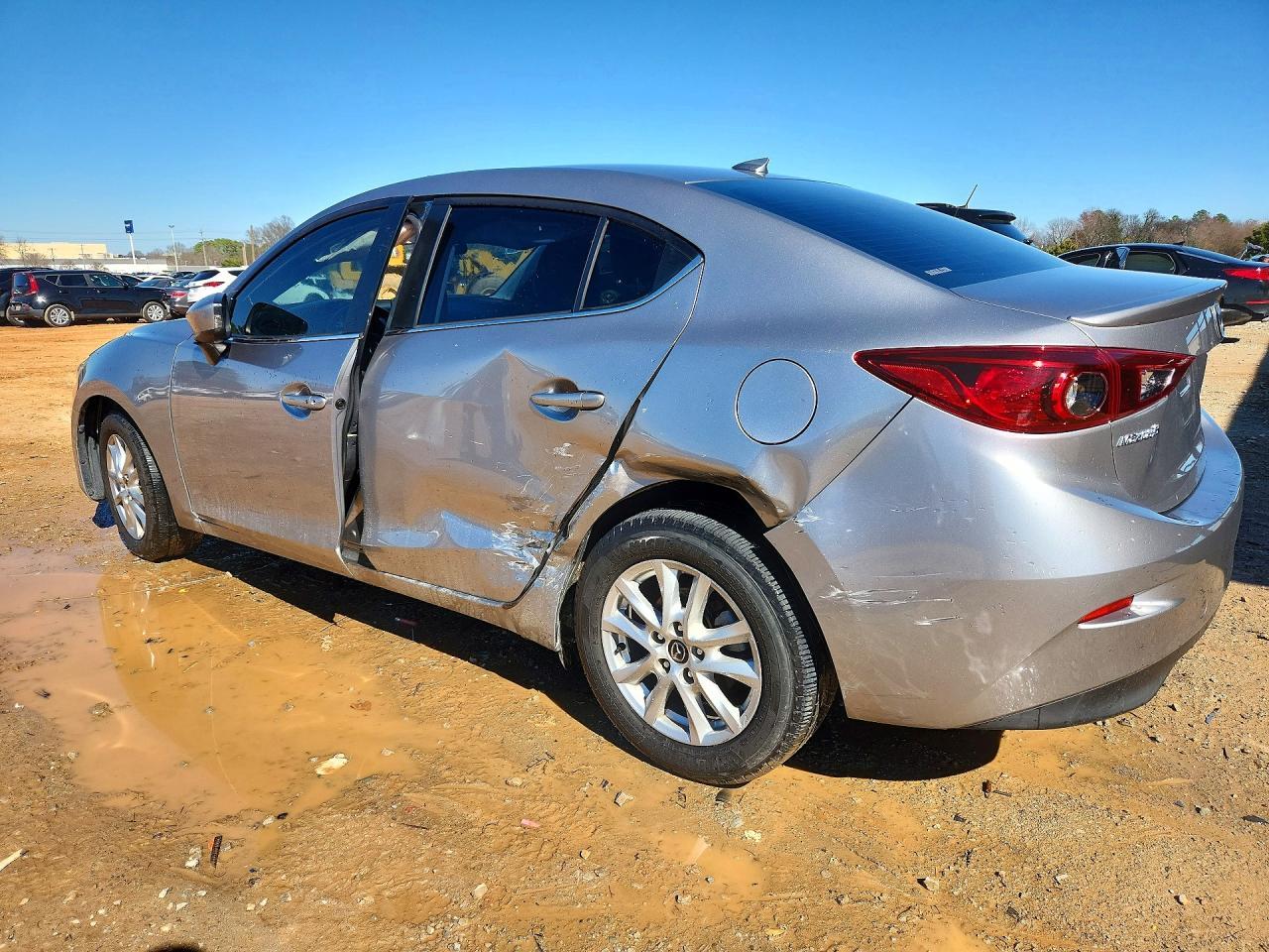 2015 Mazda 3 Grand Touring - Фото 2