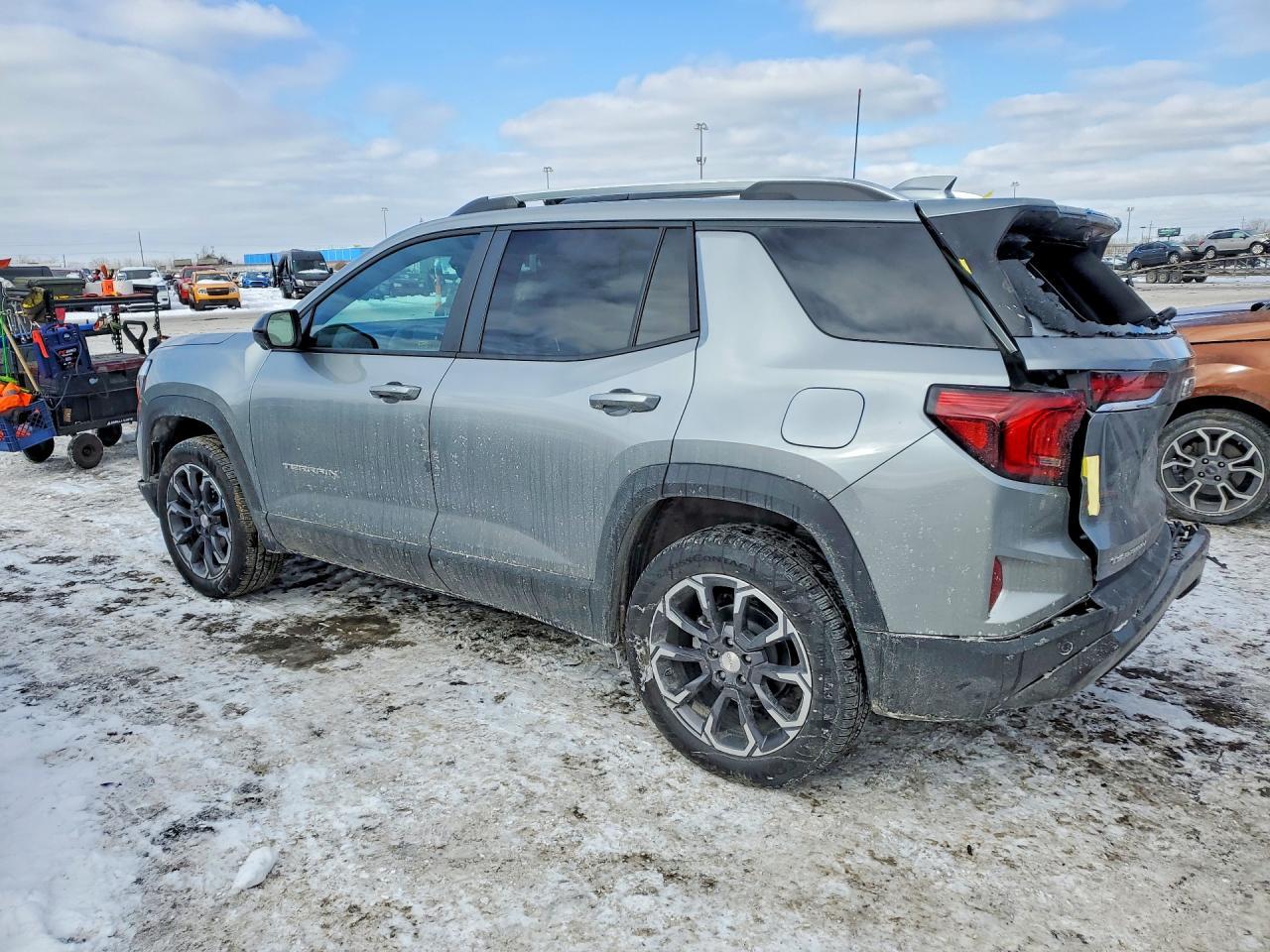 2026 GMC Terrain Elevation - Фото 2