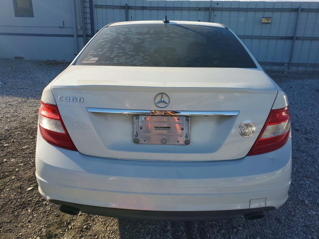 2010 Mercedes-Benz C 300 - Image 6