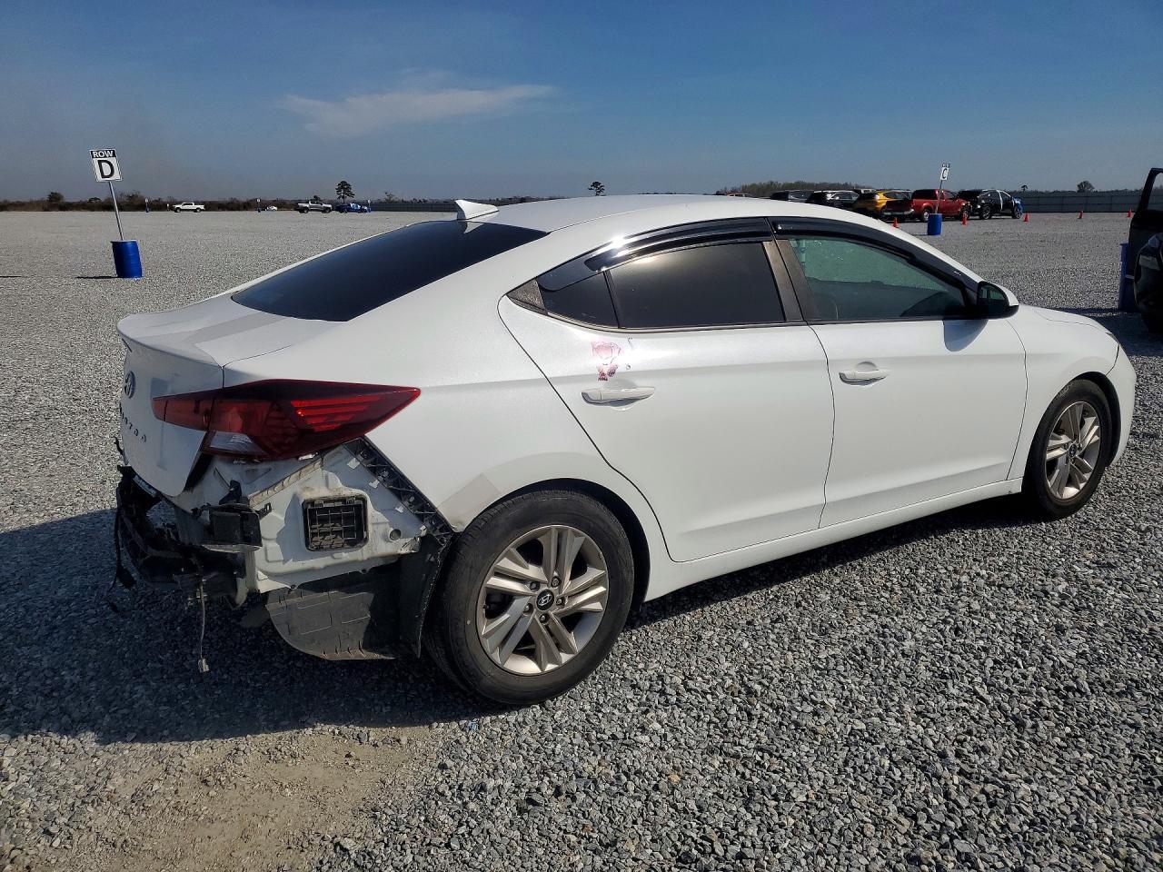 2019 Hyundai Elantra Sel - Фото 3