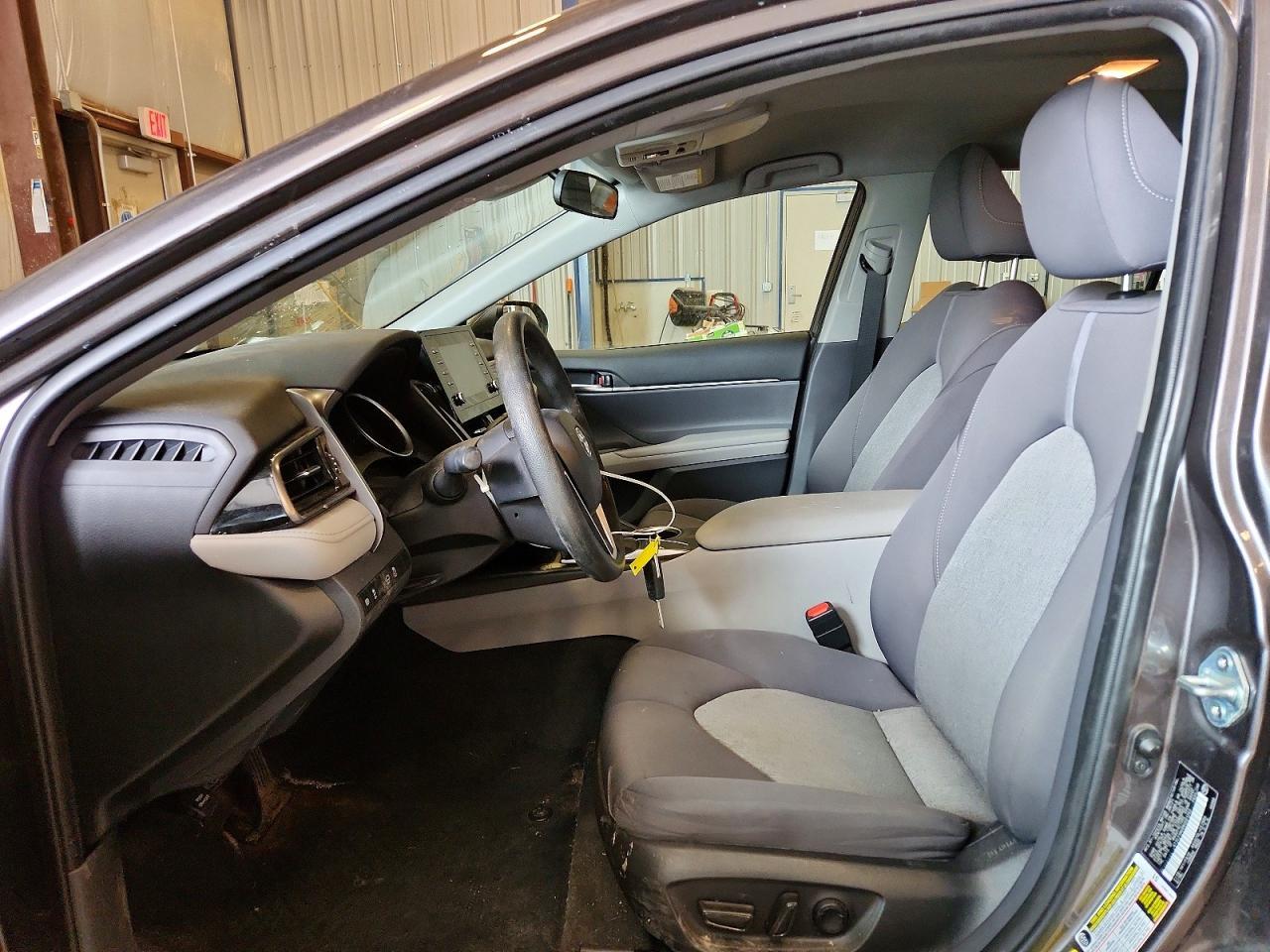 2022 Toyota Camry Le - Image 7