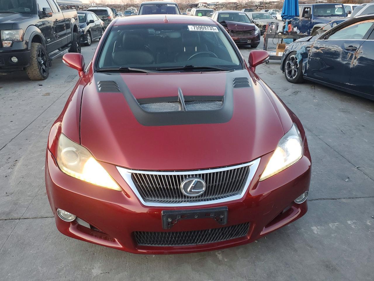 2011 Lexus Is - Image 5