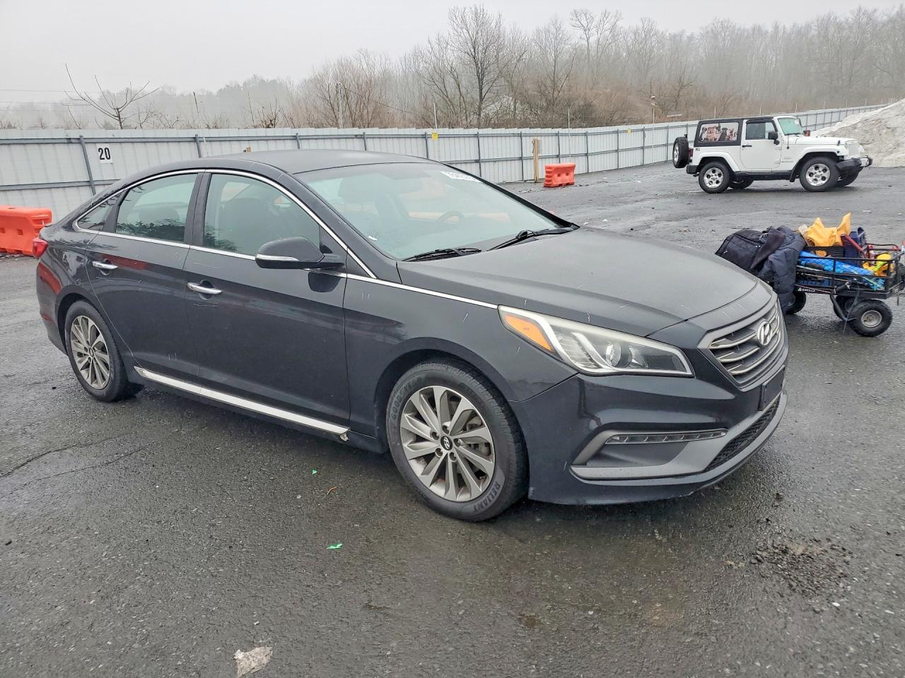 2015 Hyundai Sonata Sport - Image 4