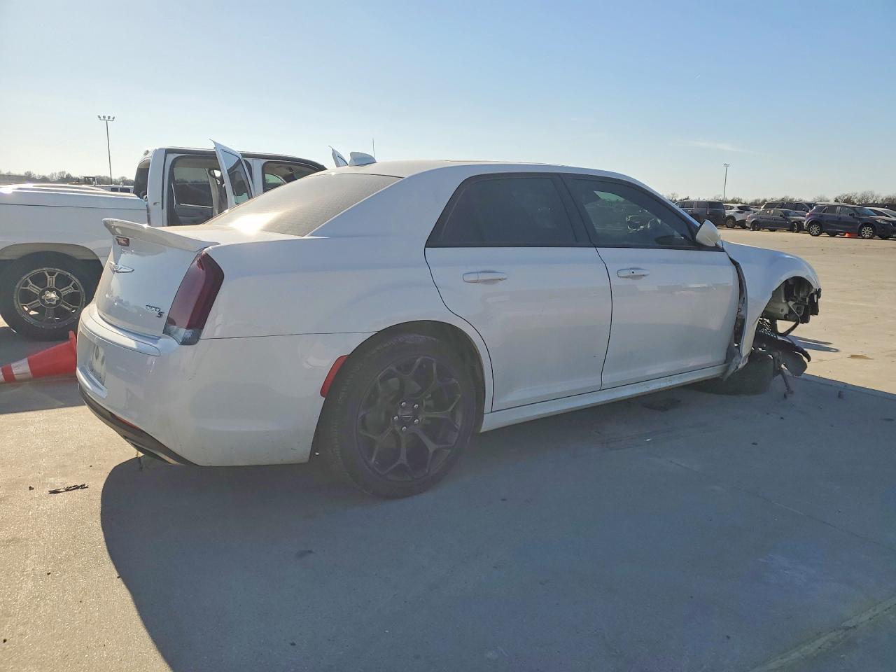 2020 Chrysler 300 S - Image 3