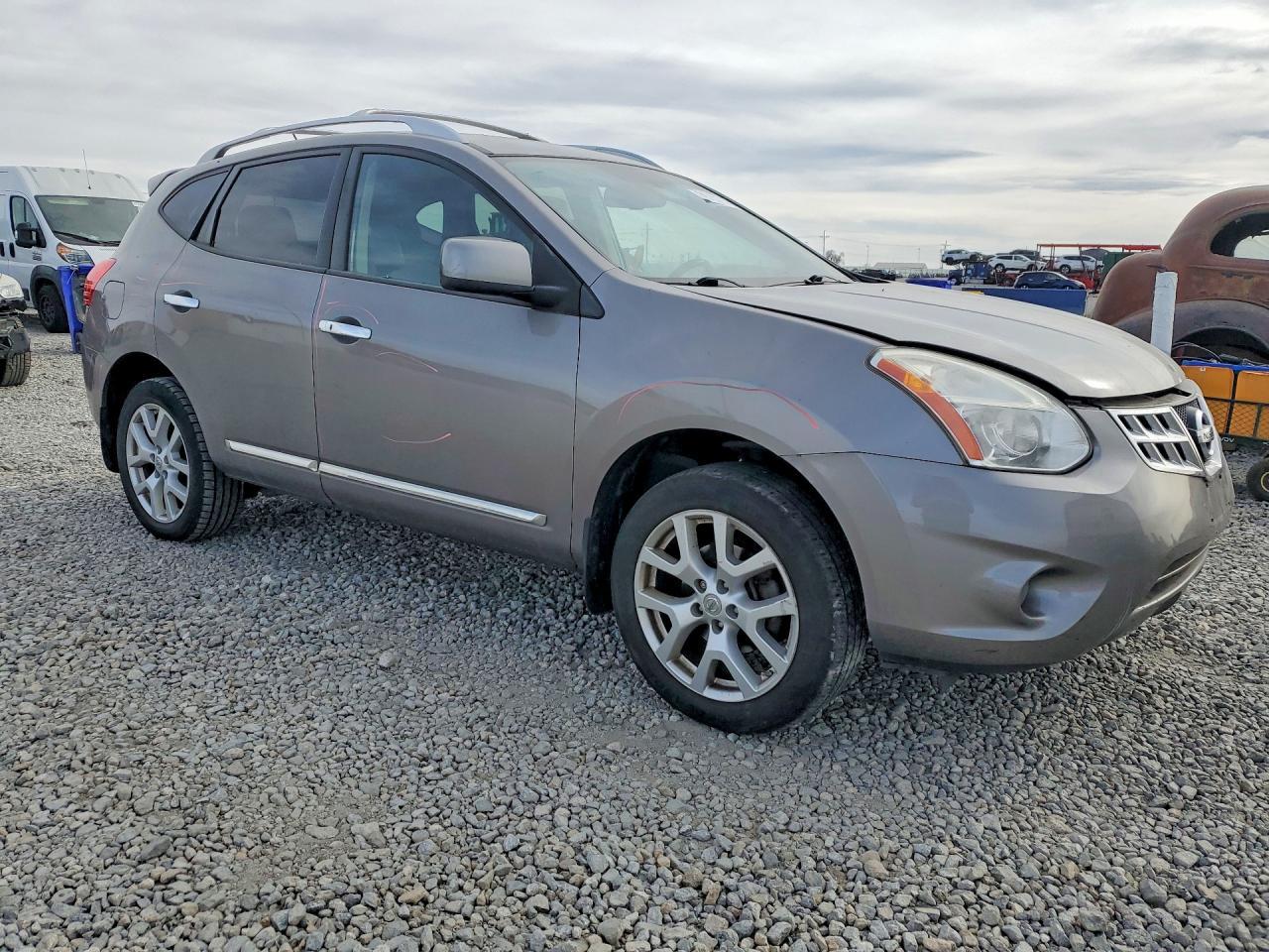2011 Nissan Rogue S - Image 4