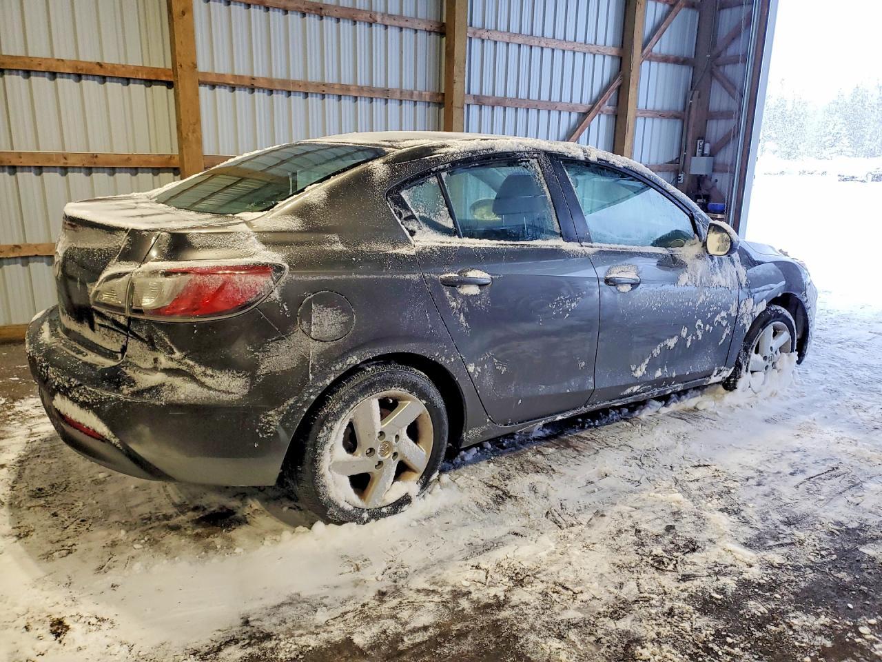 2011 Mazda 3 I - Image 3
