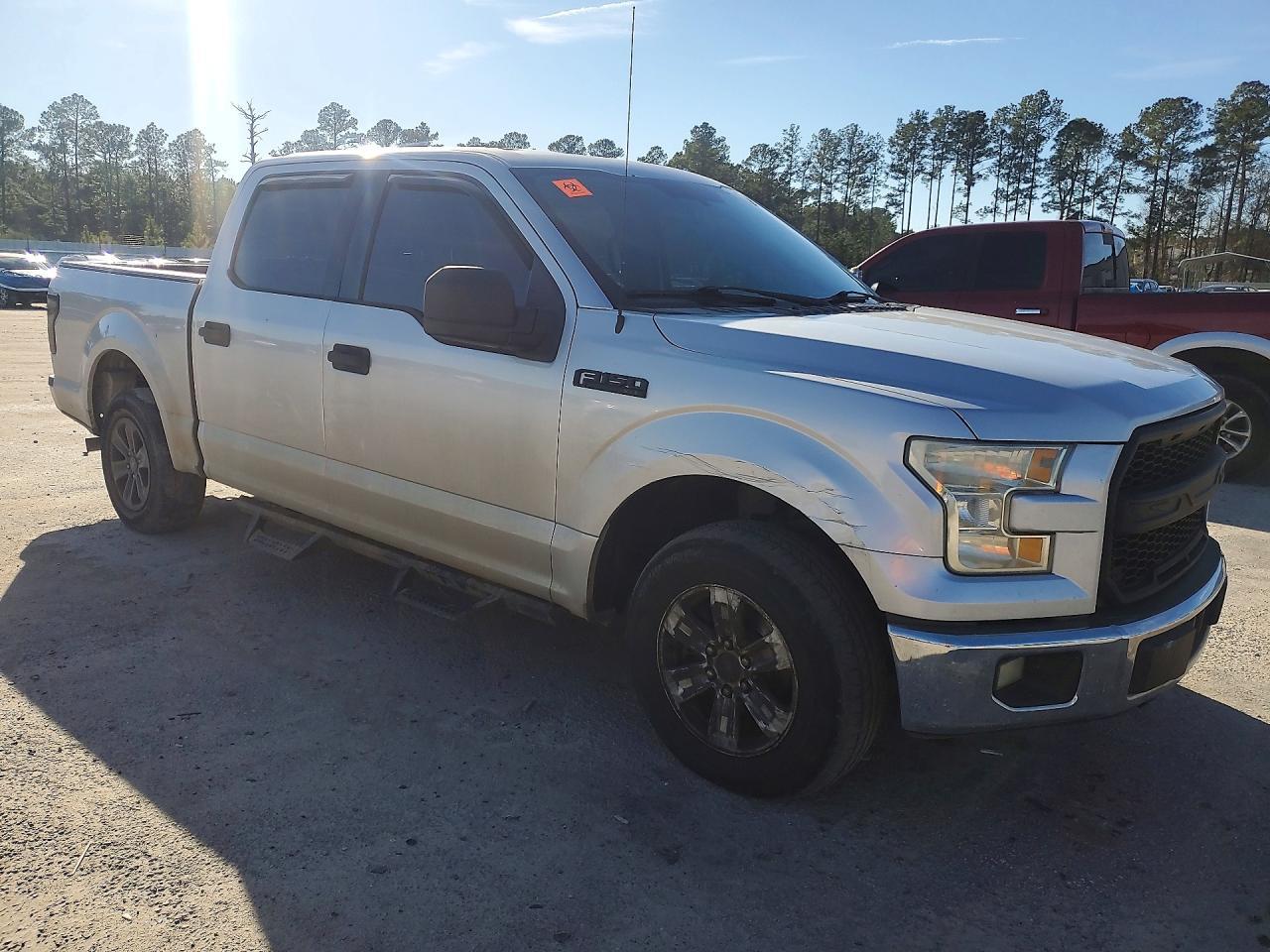 2015 Ford F150 Supercrew - Фото 4