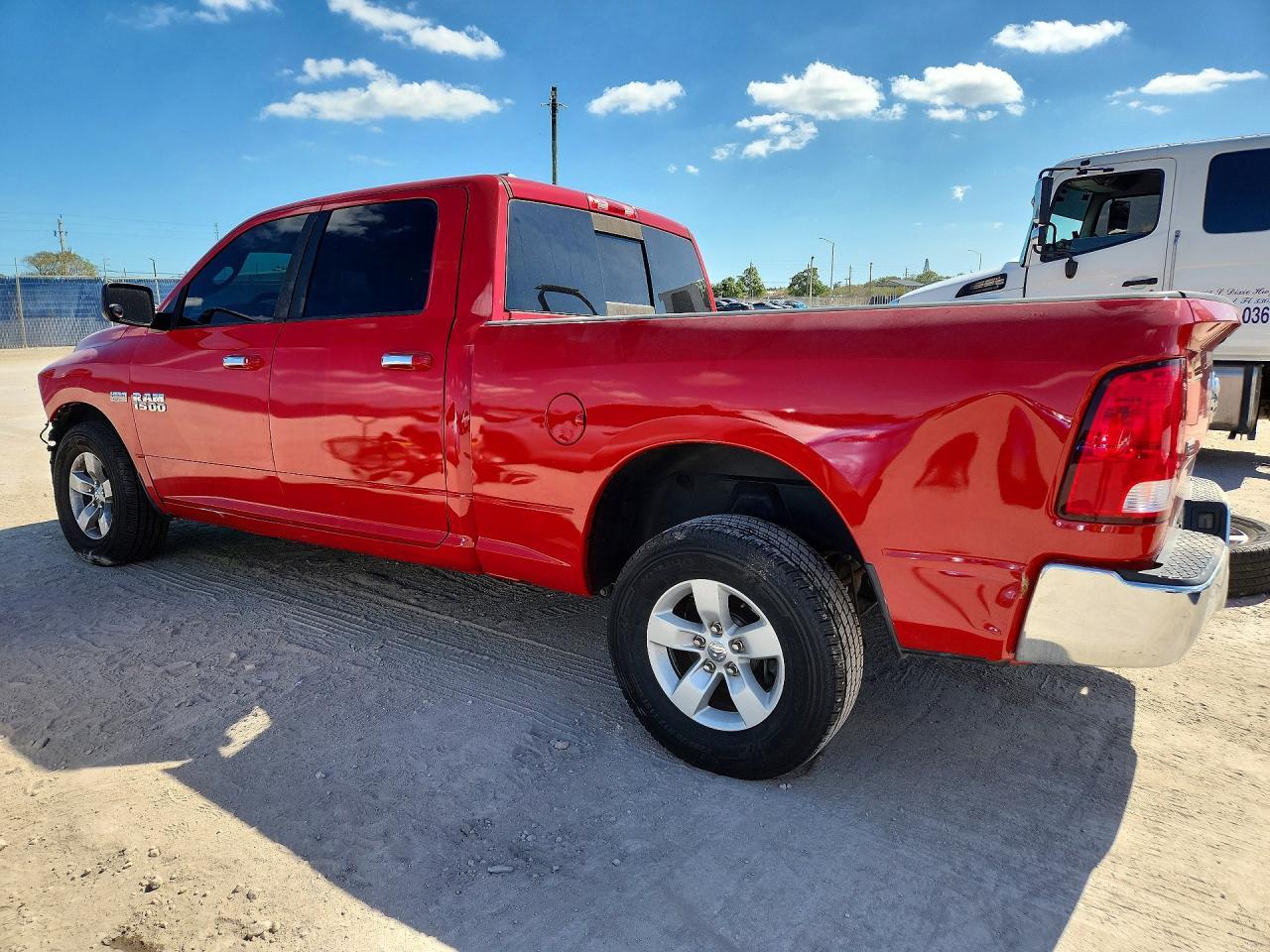2018 Ram 1500 Slt - Фото 2