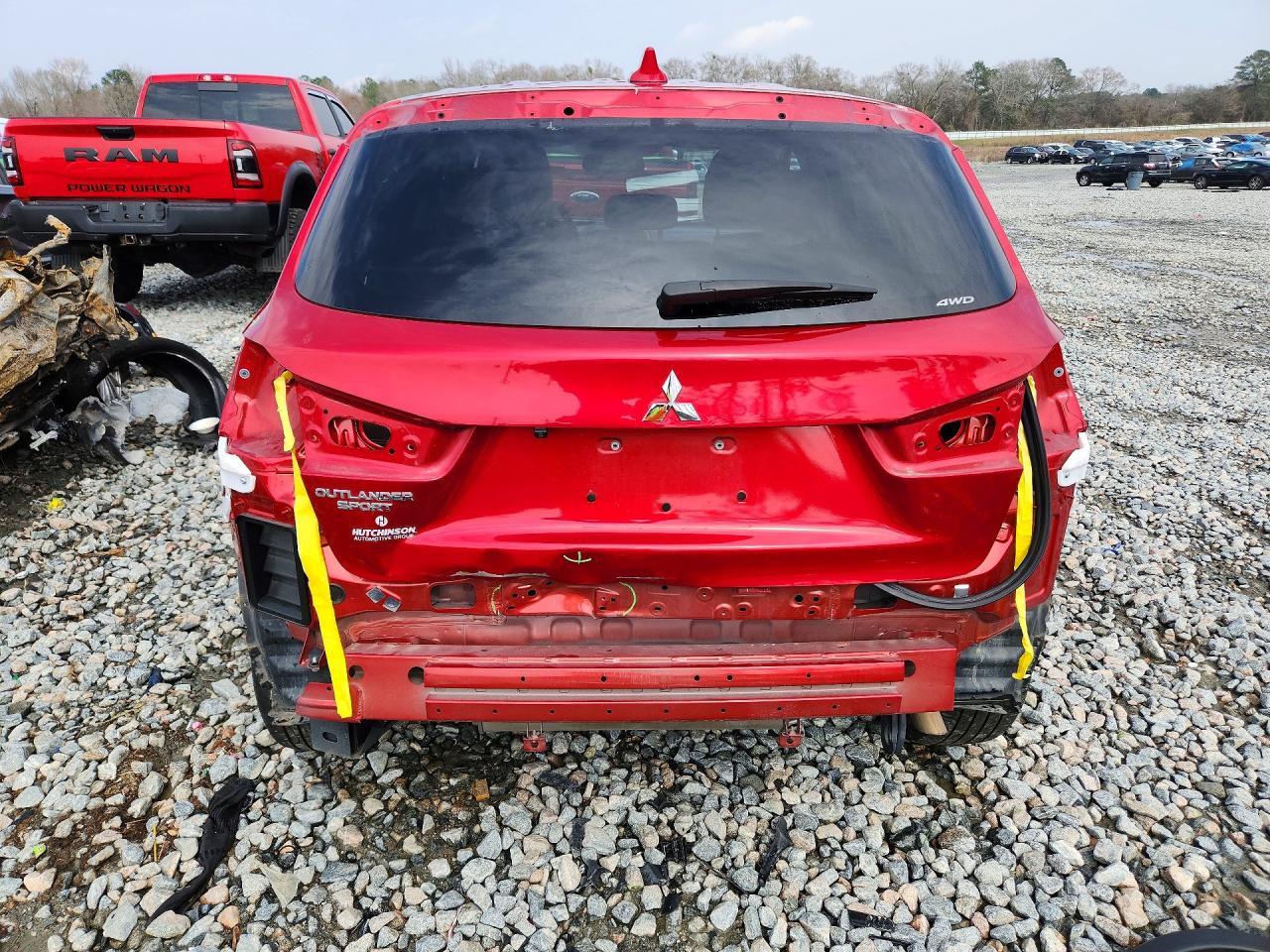 2022 Mitsubishi Outlander Sport Es - Фото 6