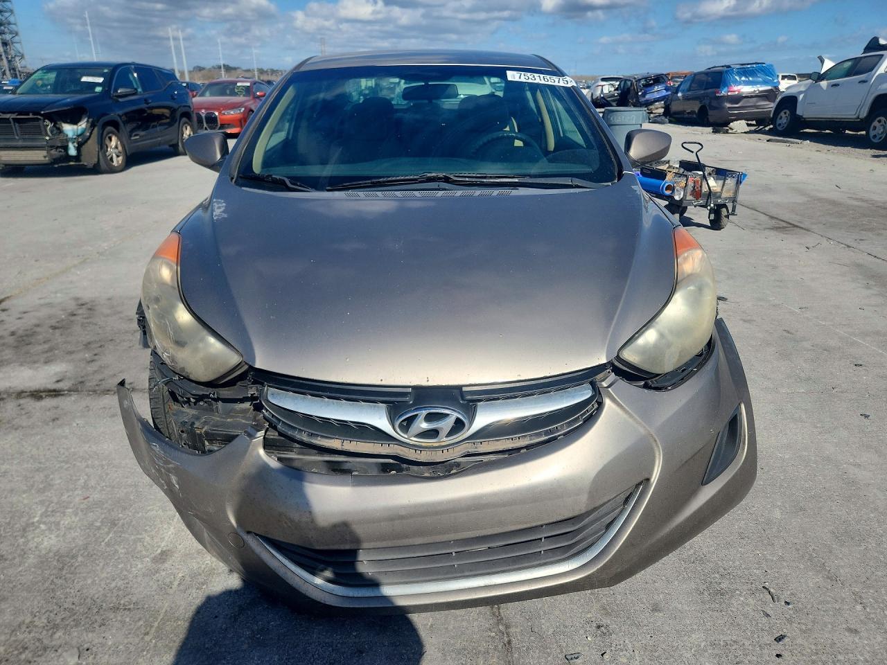 2013 Hyundai Elantra Gls - Image 5