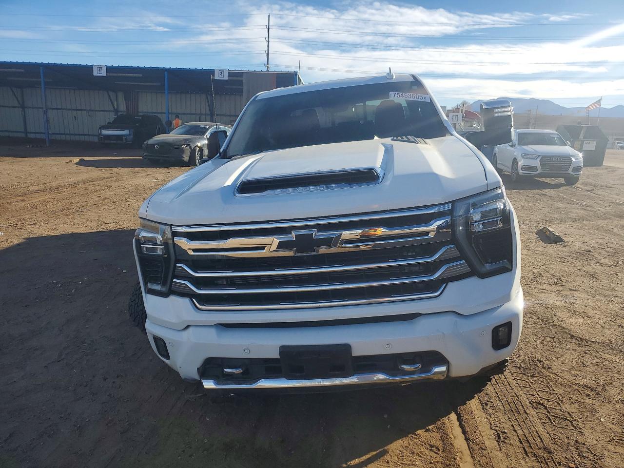 2025 Chevrolet Silverado K2500 High Country - Image 5