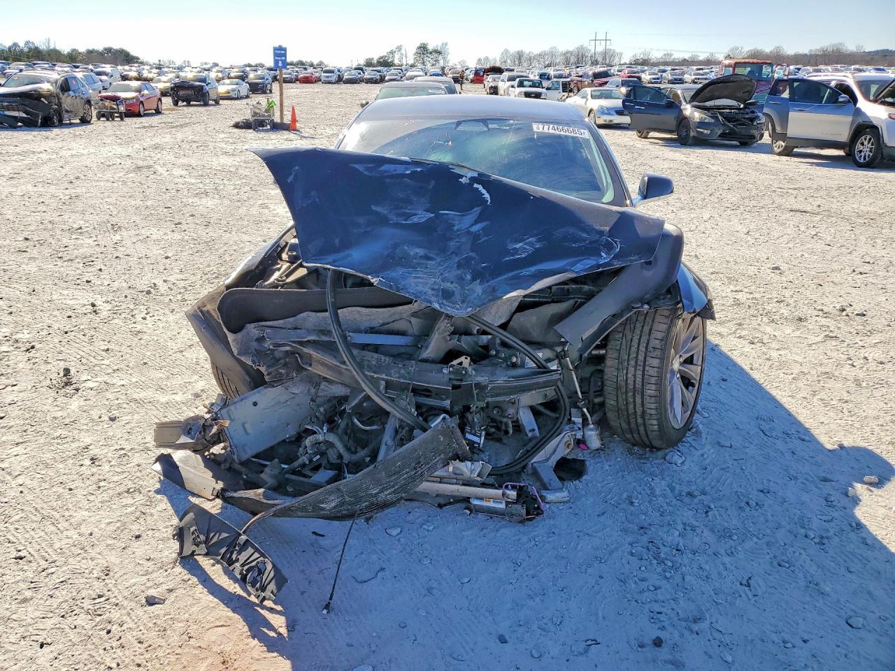 2017 Tesla Model S - Image 5