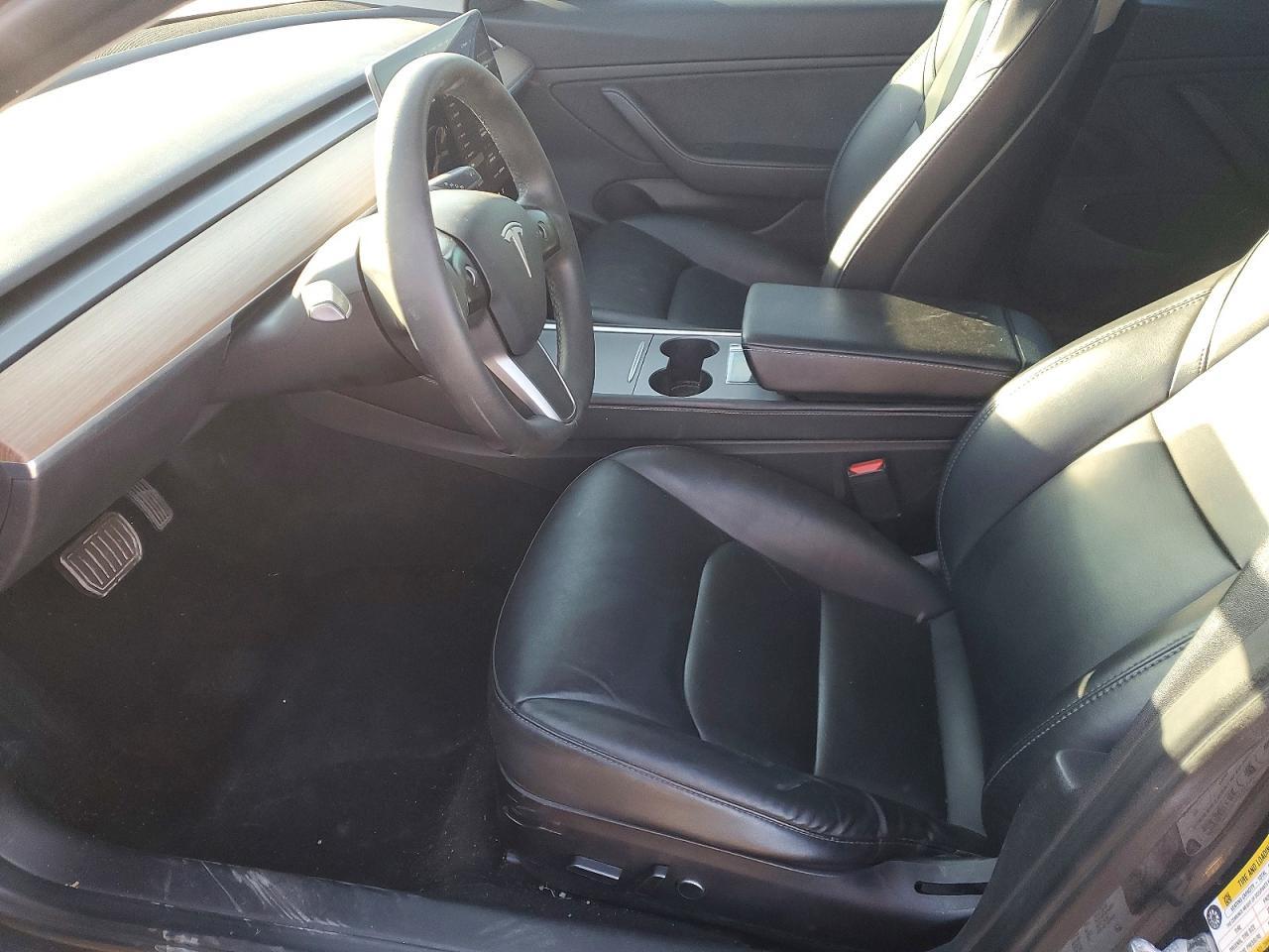2021 Tesla Model 3 - Image 7
