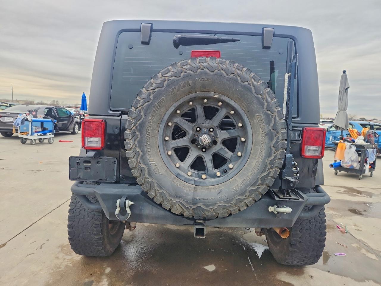 2011 Jeep Wrangler Jeep 70Th Anniversary - Фото 6