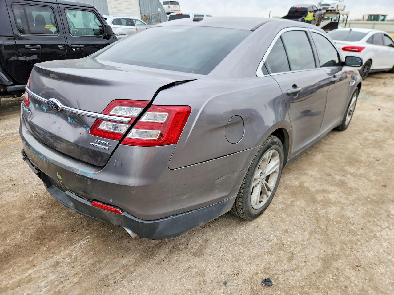 2013 Ford Taurus Sel - Фото 3