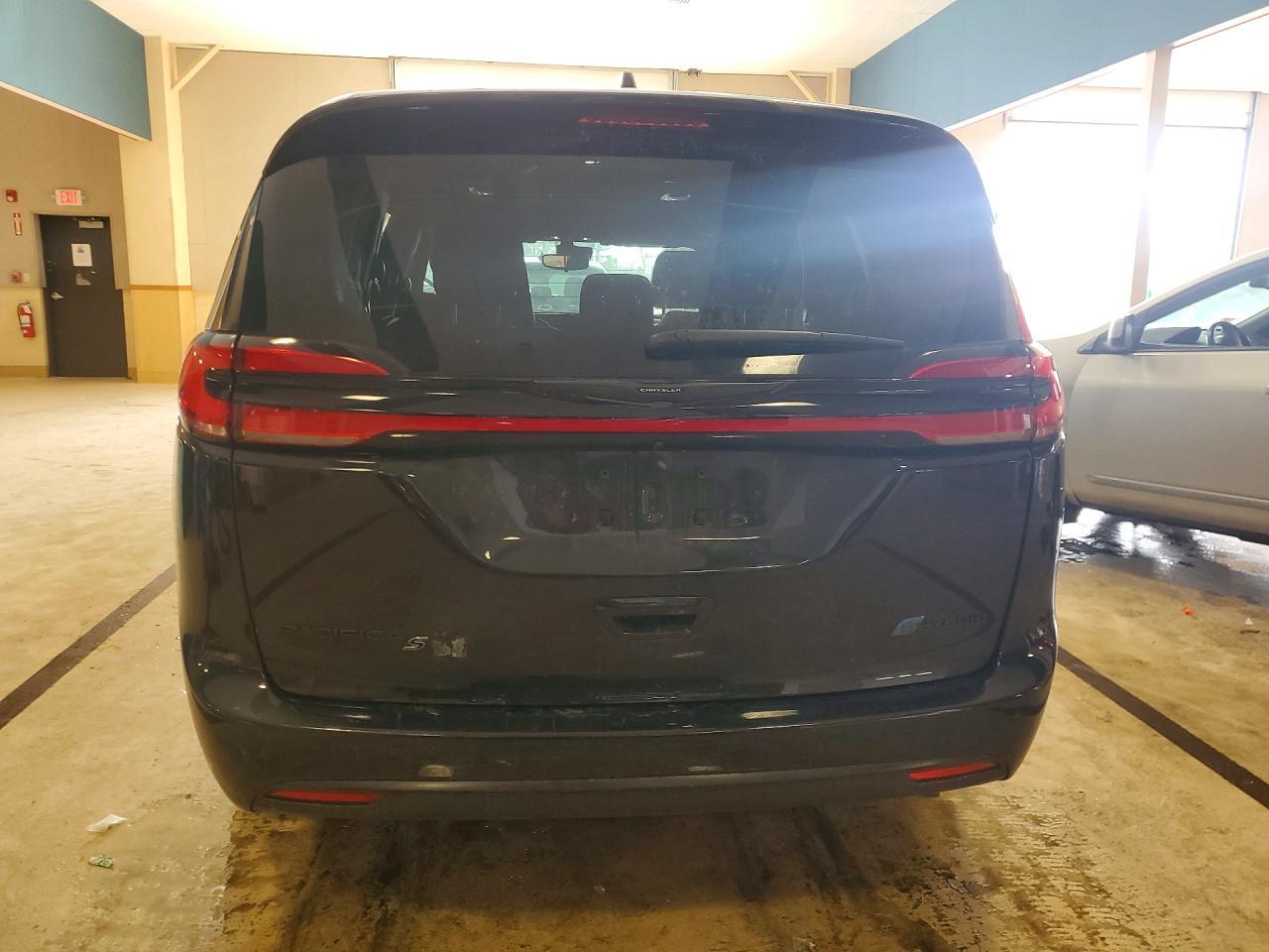 2023 Chrysler Pacifica Hybrid Touring L - Фото 6