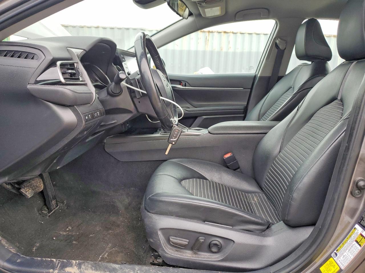 2021 Toyota Camry Se - Image 7