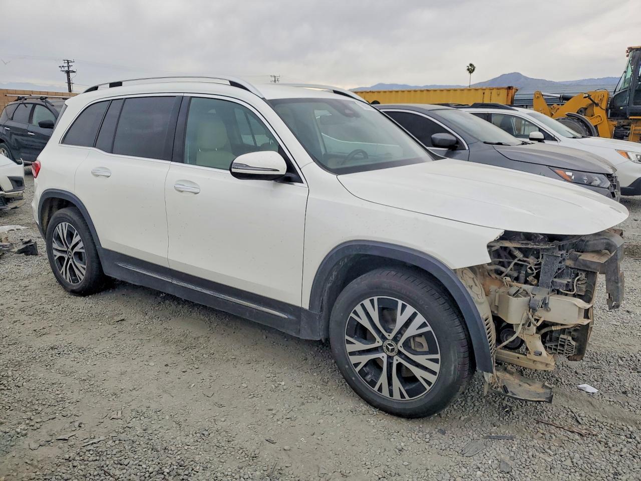 2024 Mercedes-Benz Glb 250 4Matic - Image 4