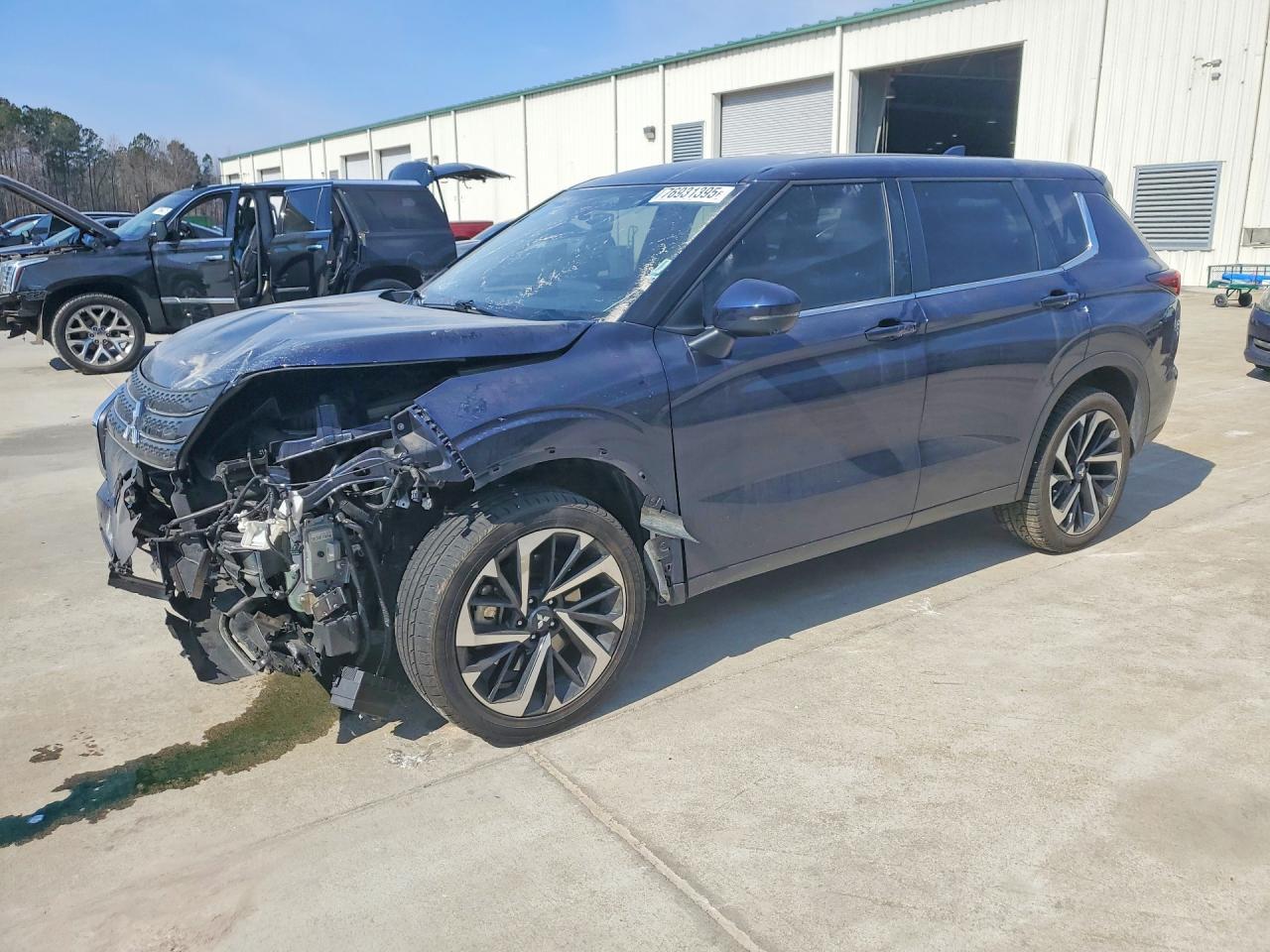 2024 Mitsubishi Outlander Se