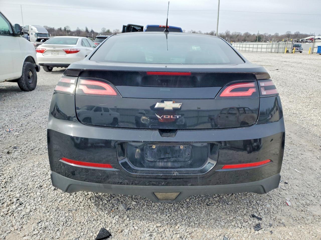 2012 Chevrolet Volt - Image 6
