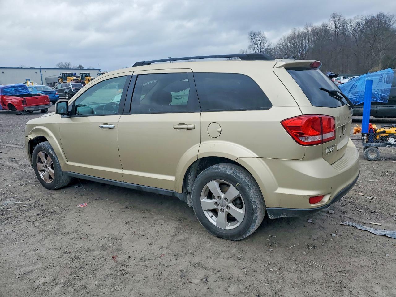 2011 Dodge Journey Mainstreet - Фото 2