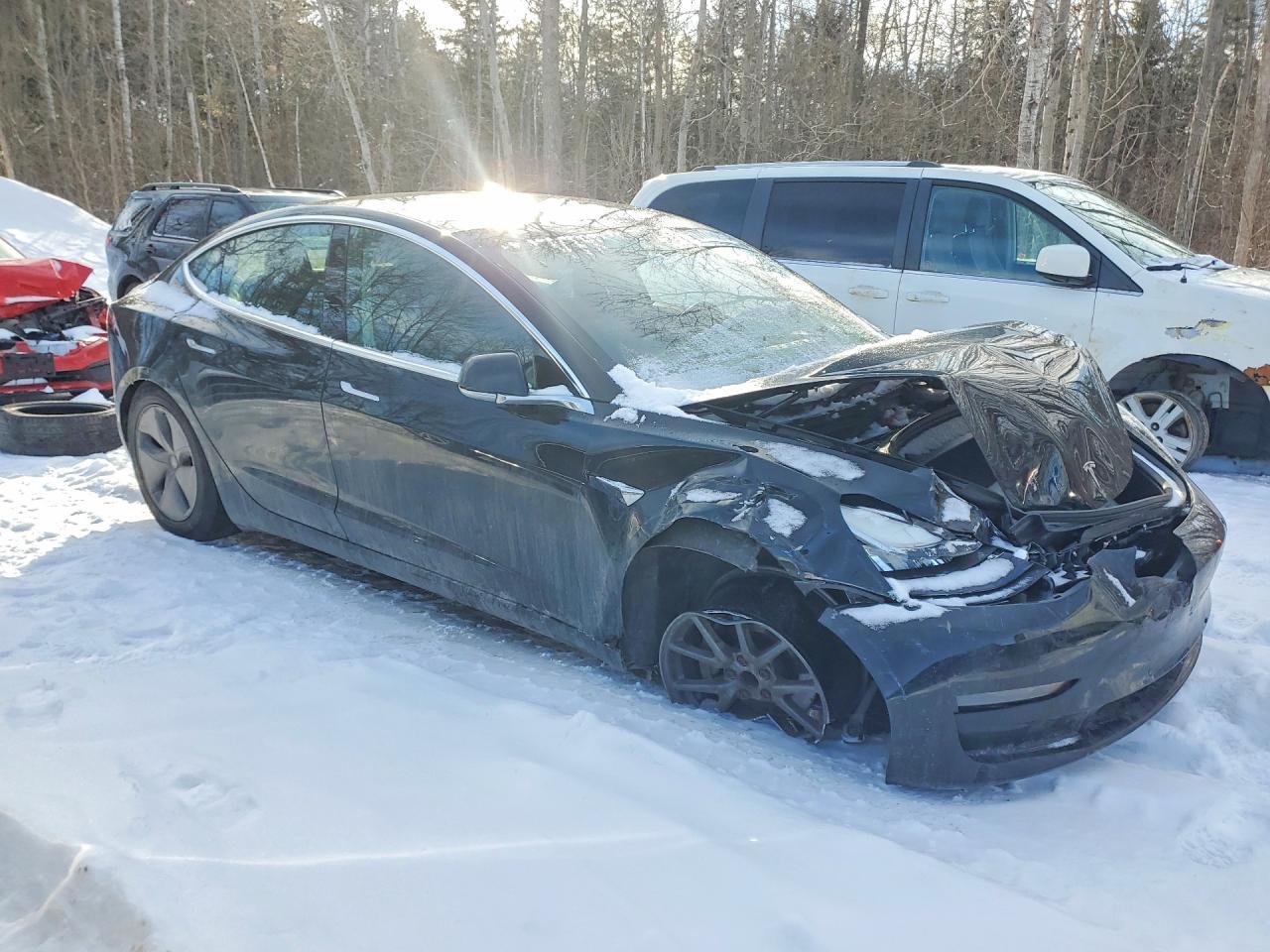 2019 Tesla Model 3 - Image 4