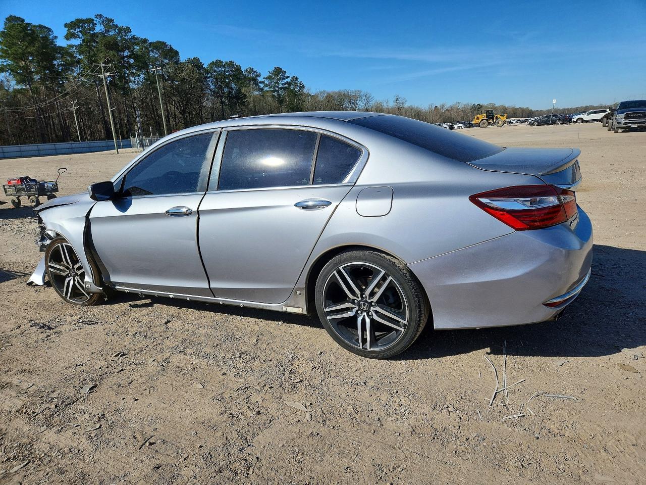 2016 Honda Accord Sport - Фото 2