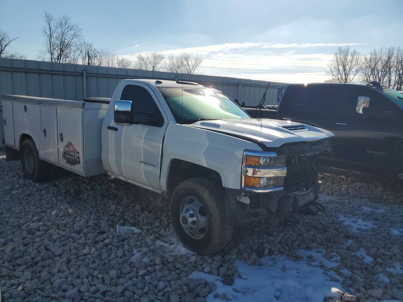 2019 Chevrolet Silverado Hd Utility / Service Truck - Фото 4