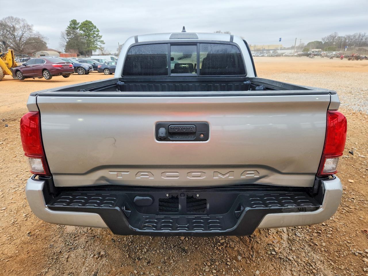 2023 Toyota Tacoma Sr - Фото 6