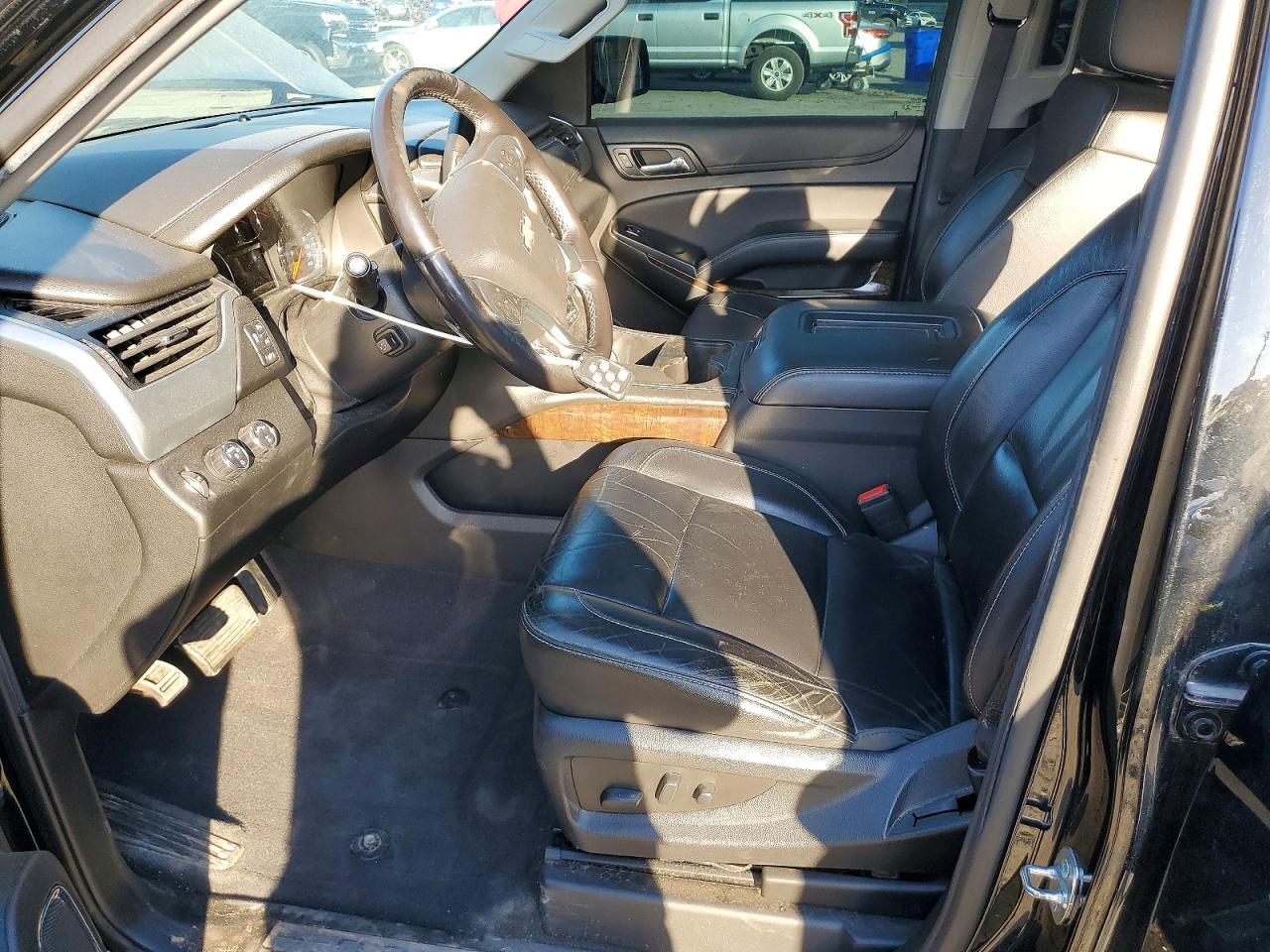 2020 Chevrolet Suburban K1500 Lt - Image 7