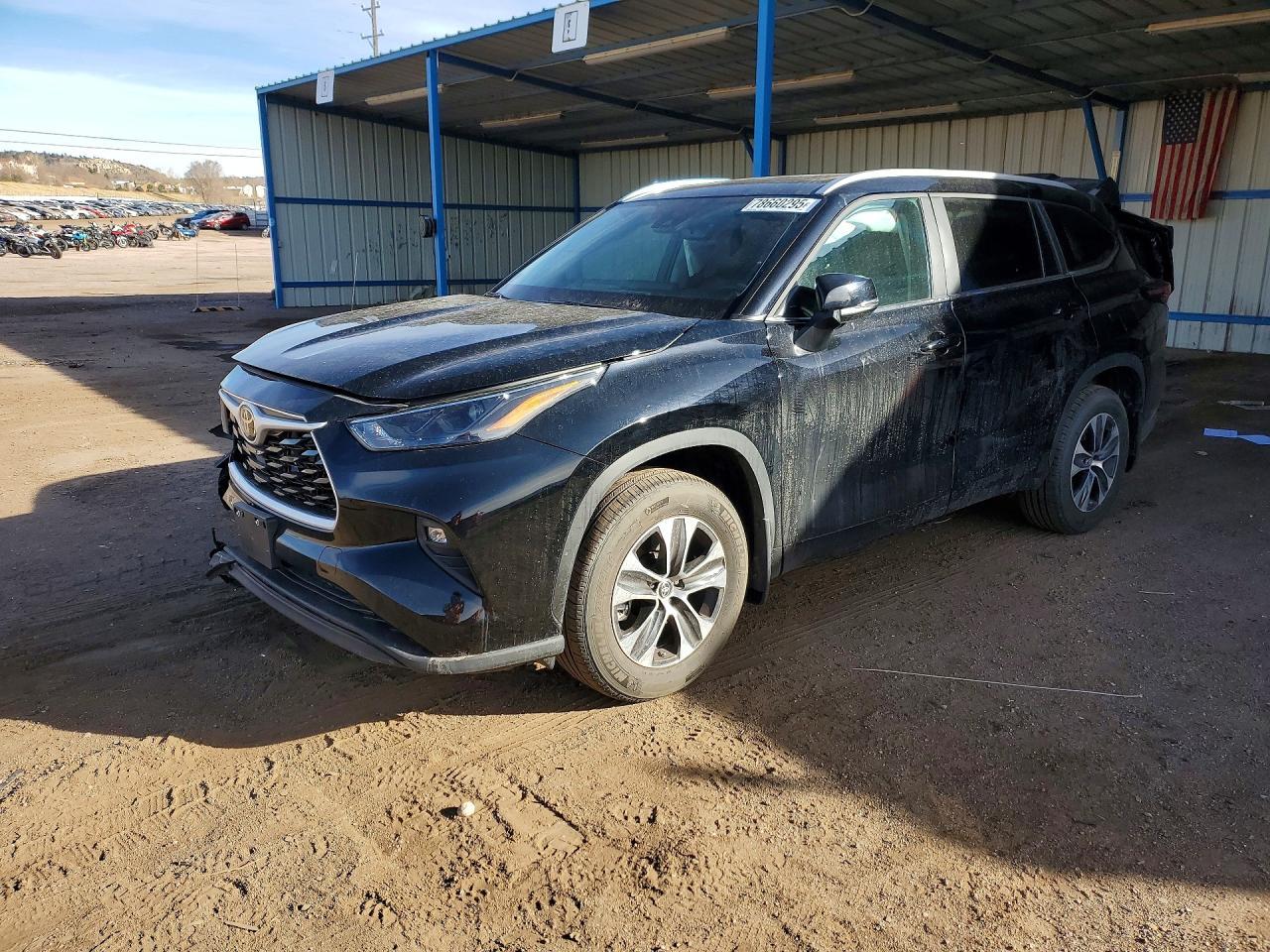 2025 Toyota Highlander Le