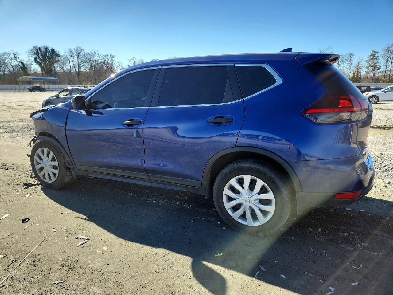 2020 Nissan Rogue - Фото 2