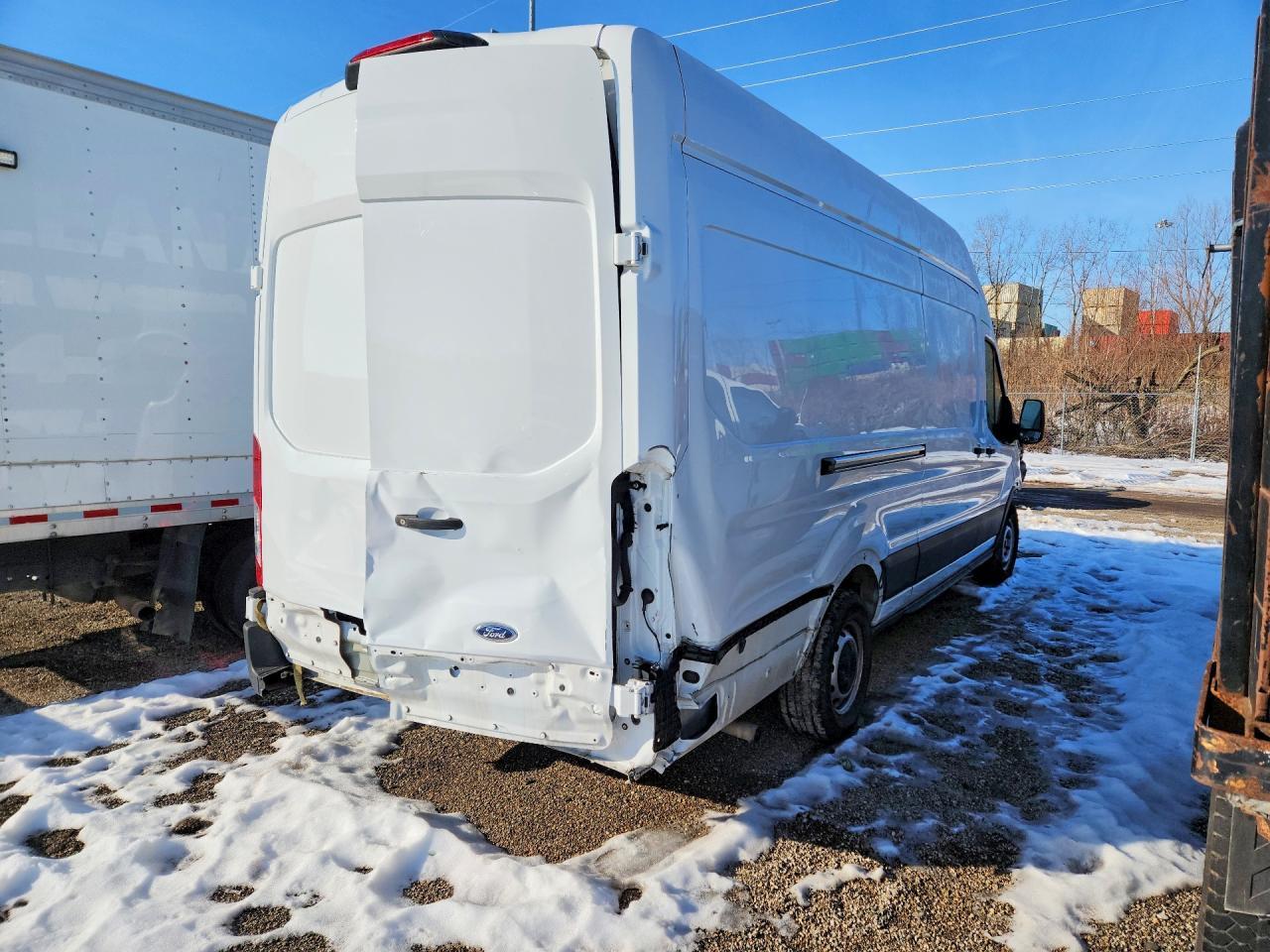 2023 Ford Transit 350 Utility / Service Van - Фото 3