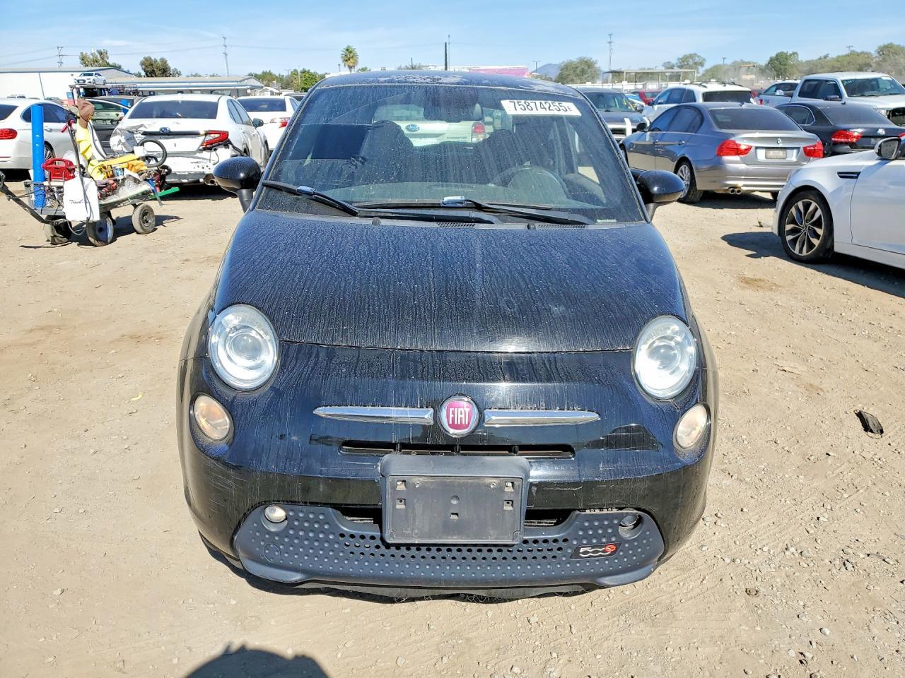 2015 Fiat 500 Electric - Image 5